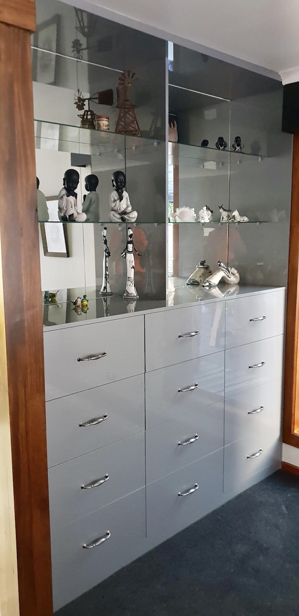 Grey Gloss drawers and glass shelves